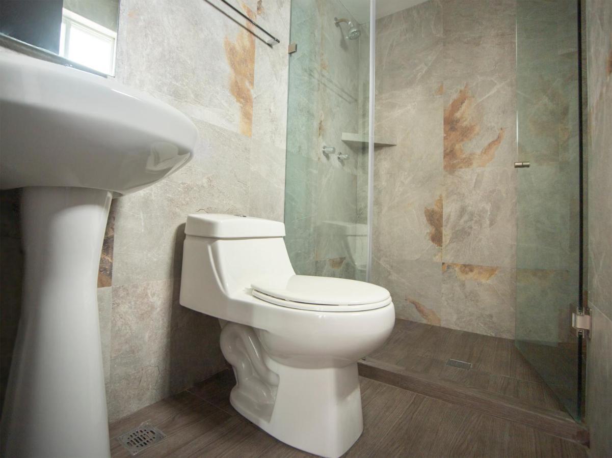 Adhoc Express Hotel Monterrey Luaran gambar