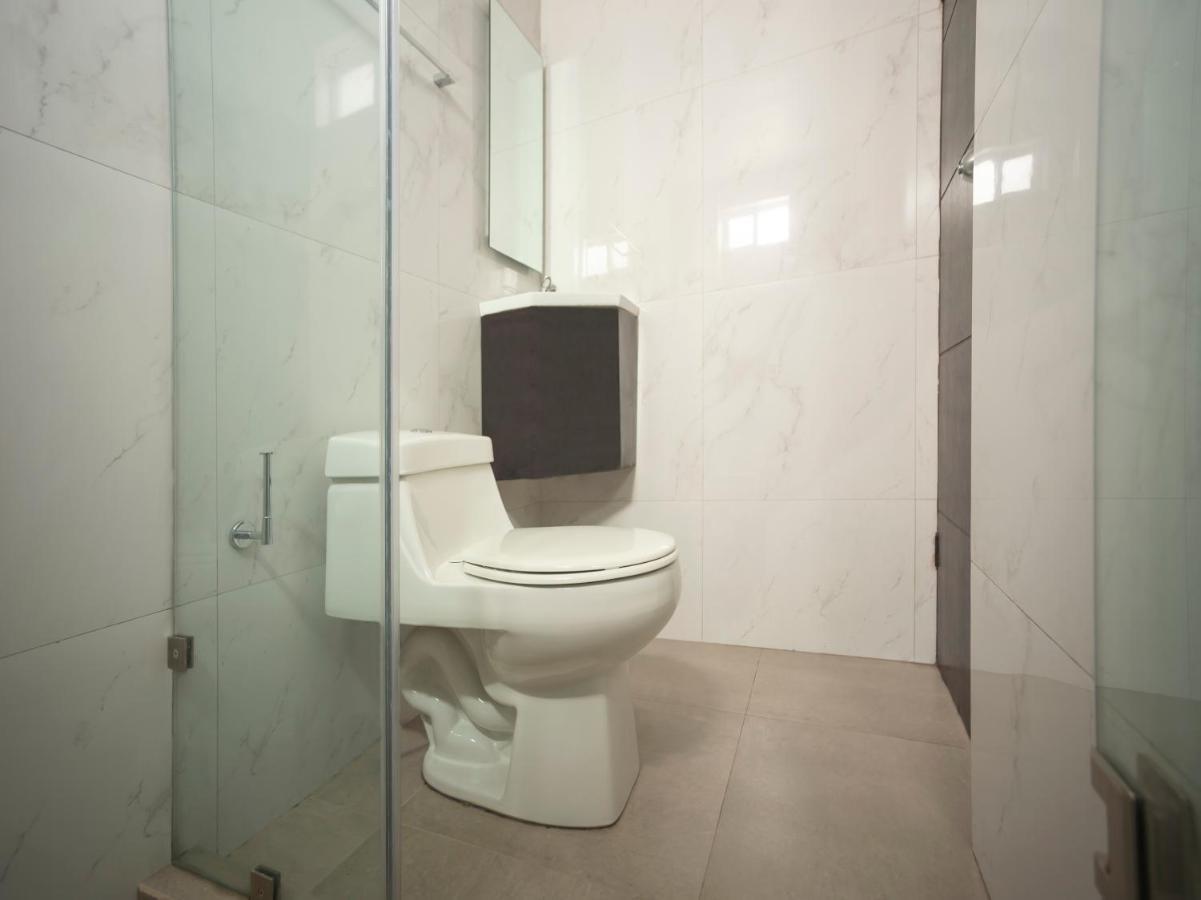 Adhoc Express Hotel Monterrey Luaran gambar
