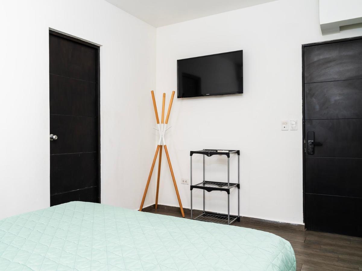 Adhoc Express Hotel Monterrey Luaran gambar